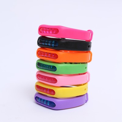 Amazon Hot Sale 100% Natural Waterproof Silicone Mosquito Repellent Bracelet Anti Mosquito Wristband